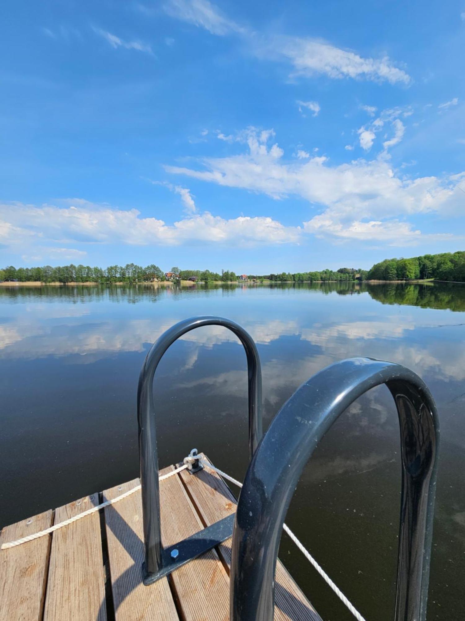 Lepaki Lake Moldzie Kültér fotó